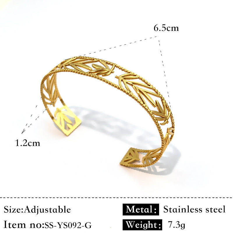 Stainless Steel Plated 18K Flower Titanium Steel Open-end Bracelet