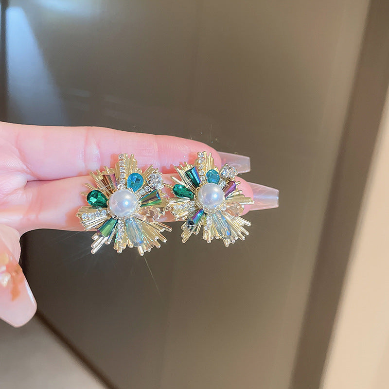 Retro Diamonds Crystal Flower Earrings