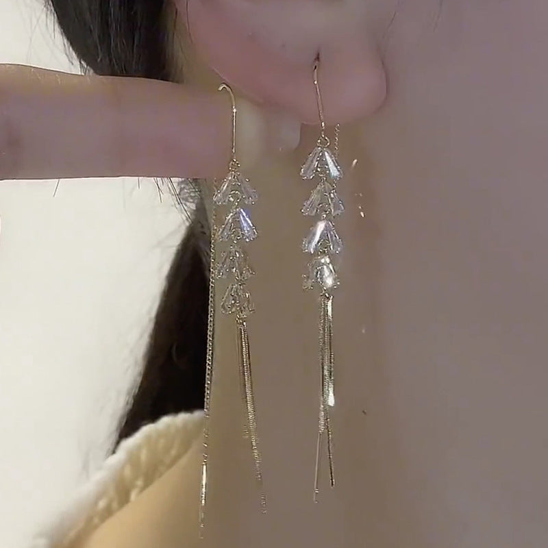 Sterling Silver Needle Light Luxury Tassel Earrings Banquet Style High-grade Long Earrings