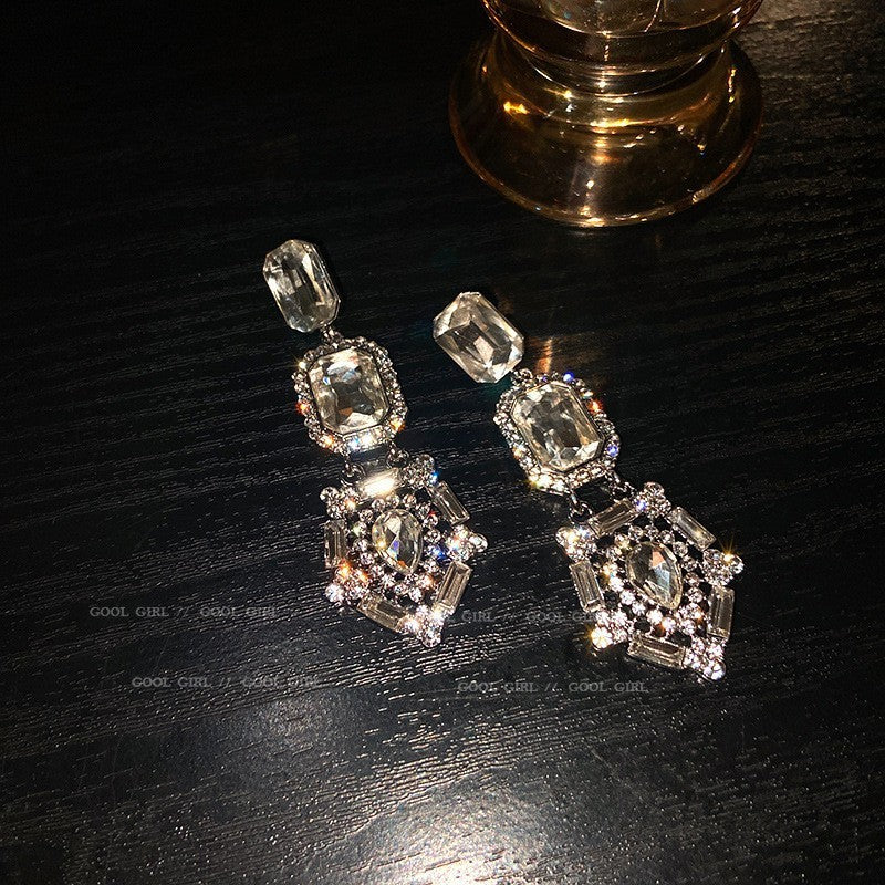 Silver Needle European And American Vintage Crumpled Resin Geometric Earrings