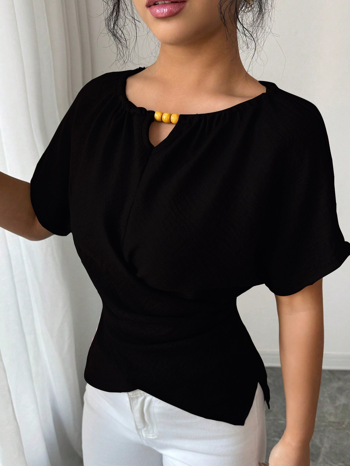 Slim-fit Solid-color Crossover Casual Chic Top