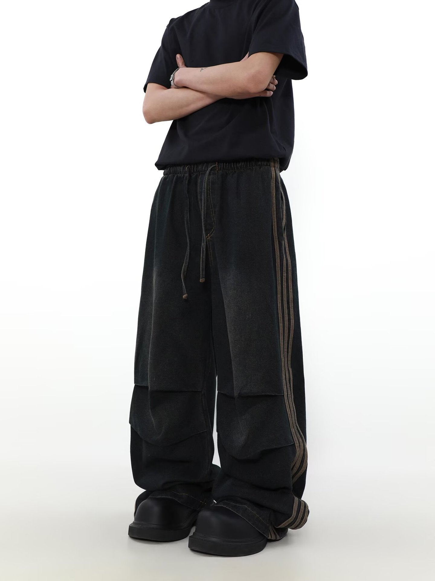 American Pleated Design Sense Niche Striped Wide Leg Straight Jeans Men