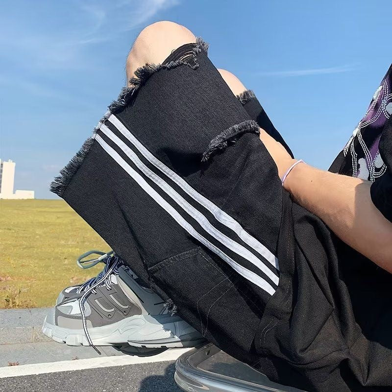 Ripped Denim Shorts Men's Retro Three-bar Pants Design Sense Niche Loose Large Trunks