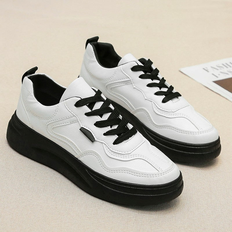 Students Show Feet Small Super Fire Breathable White Sneakers