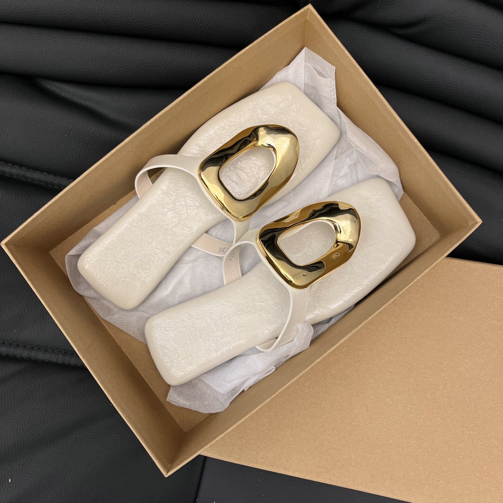 Plus Size Women's Shoes Hollowed Mesh Shoes Summer