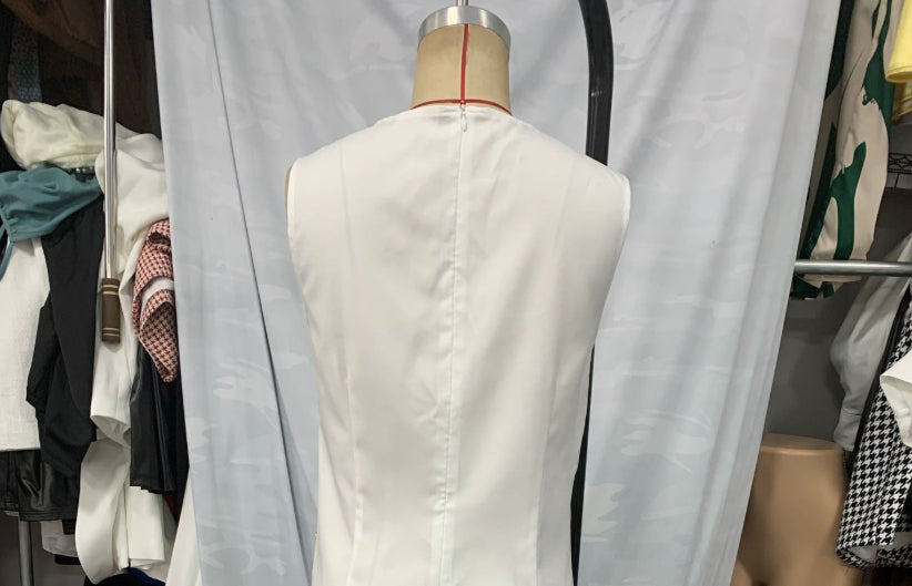 Women's Sleeveless Fashionable Chic Casual Top