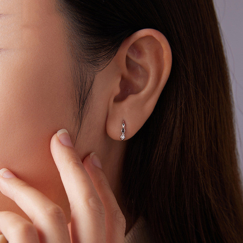 High-grade S925 Sterling Silver Rhombus Earrings