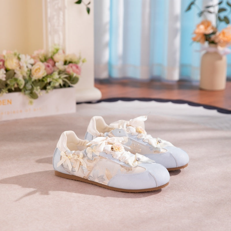 2026 New-style Oriental Aesthetic Flower Embroidery Casual Shoes - Three-color Ribbon Bow Flat Shoes - Sweet-Tempered Women's Shoes - Versatile Sports Shoes
