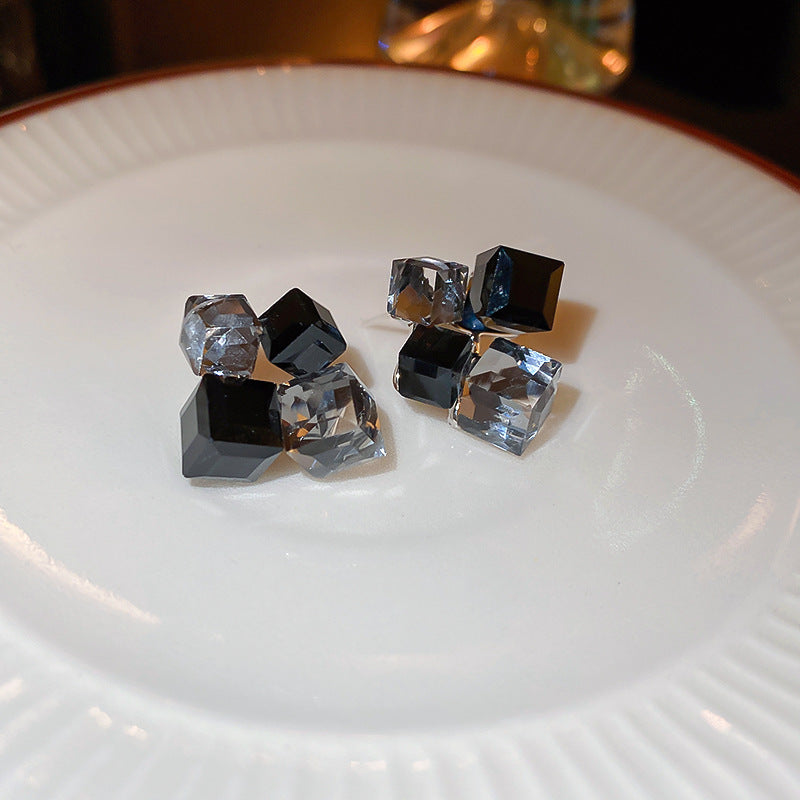 Retro Diamonds Crystal Flower Earrings