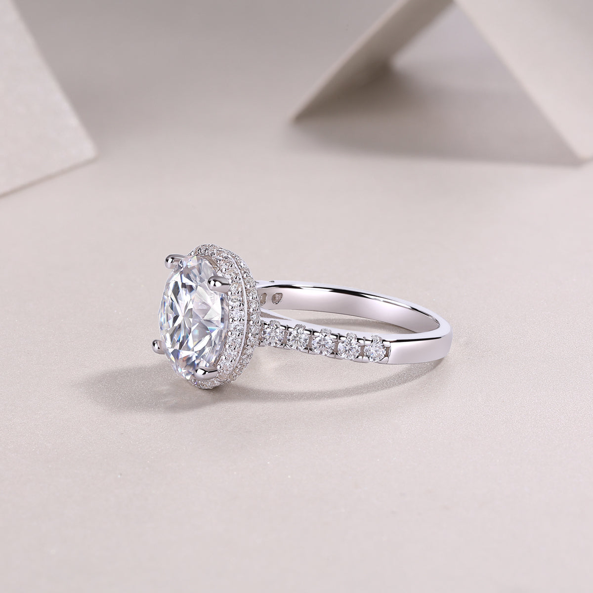 1Starry Sky - A Fashionable And Luxurious Jewelry Piece Set With 5-carat Moissan Diamond S925 Sterling Silver And Platinum-plated Diamond Prohibit TikTok sales