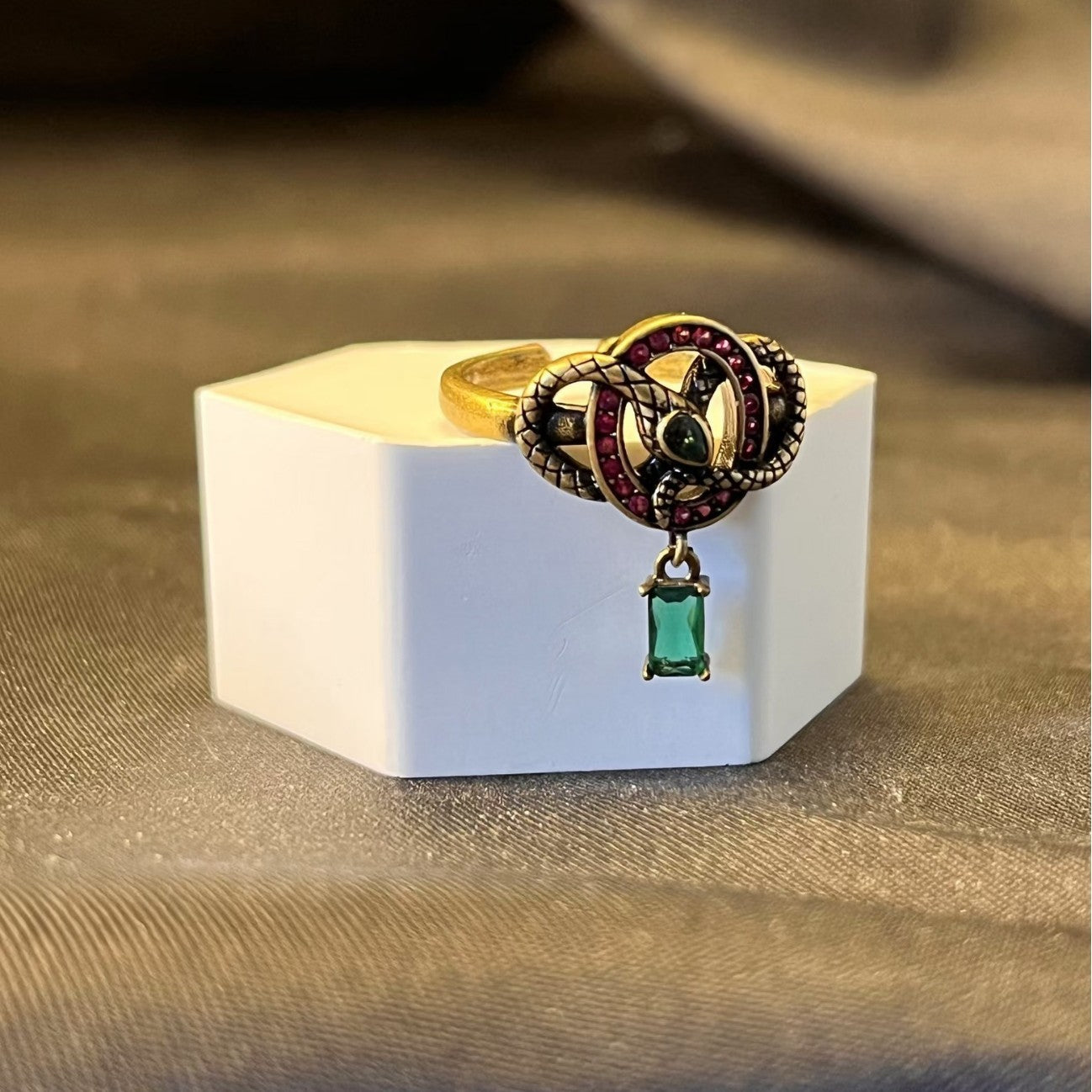 Xiao Vintage Snake Electroplated Black Gold Ring