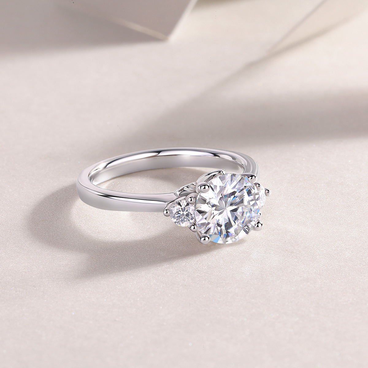 1Starry Night Brilliance - A Fashionable And Luxurious Jewelry Piece Set With 2-carat Moissan Diamond S925 Sterling Silver And Platinum-plated Diamond Prohibit TikTok sales