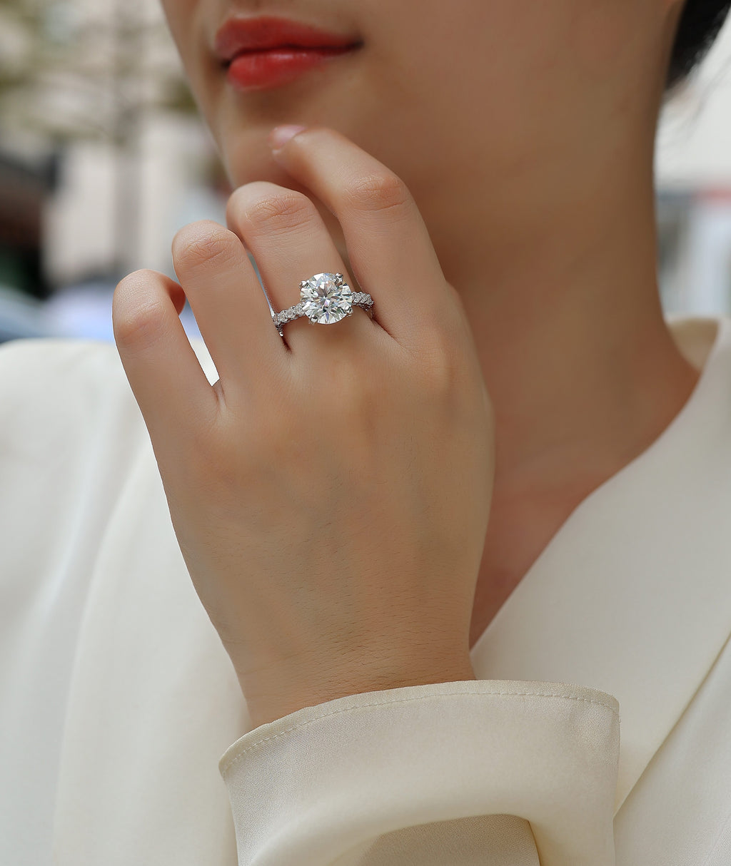 1Affectionate And Tender - A Fashionable And Luxurious Jewelry Piece Set With 5-carat Moissanite S925 Sterling Silver And Platinum-plated Diamond Prohibit TikTok sales