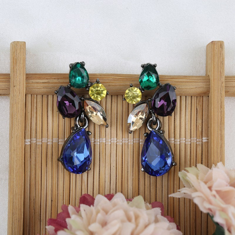 Cute Girl Simple Style Crystal Steel Needle Earrings