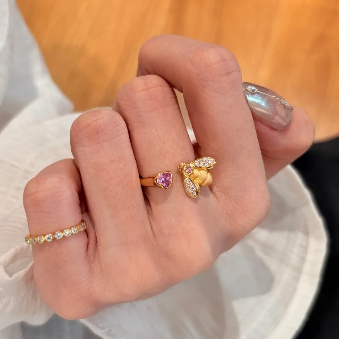 Little Bee Simple Rhinestone Heart-shaped Ring