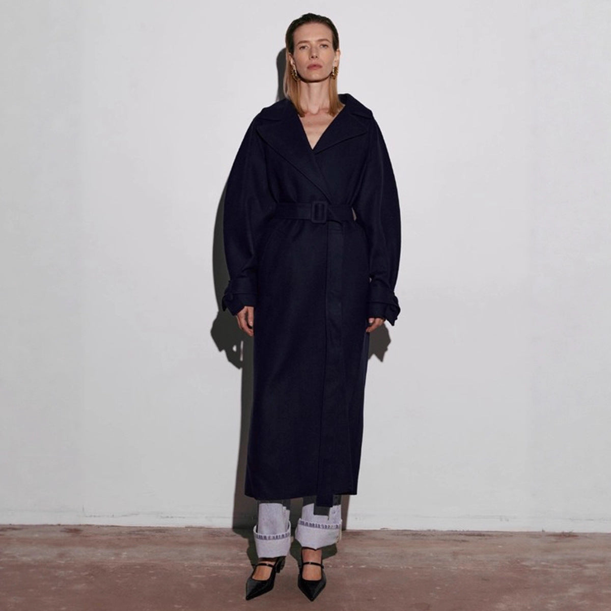 Fashionable Commuter-Style Lapel-Collar Split Loose Long Coat