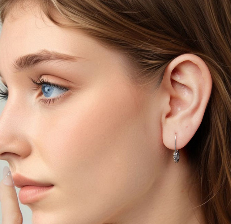 Original Retro Rolling Grass Pattern Clip Ear Hook