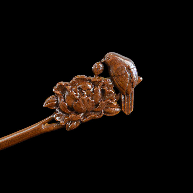 Gold Sandalwood Daily Updo Gadget Hair Claw Hairpin