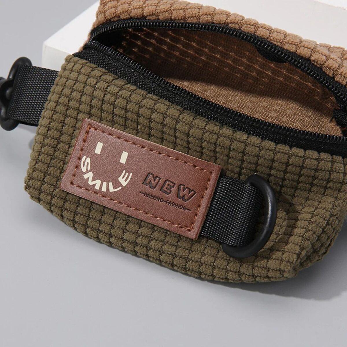 Cycling Backpack, Headphone Bag, Portable Storage, Sports Bag, Universal Bag, Pendant, Trendy Tag, Neck Hanging Bag