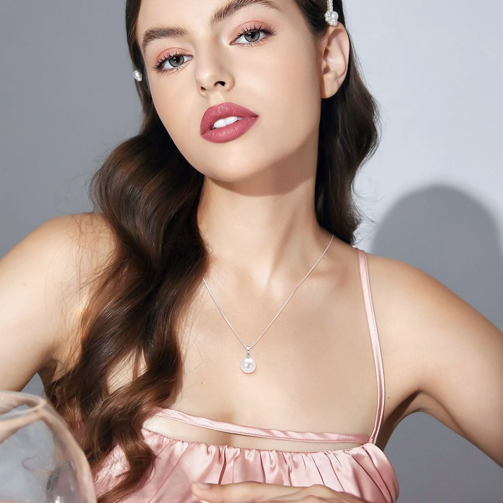 Small Light Bulb Necklace S925 Sterling Silver Simple And Versatile Single