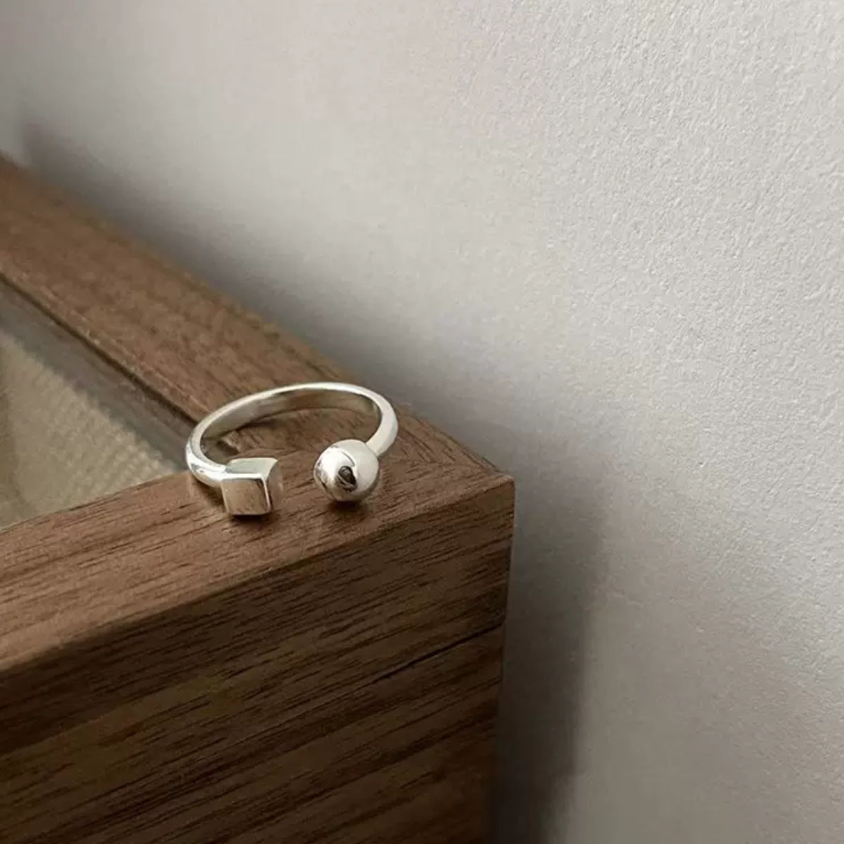 Simple Style No Pigment Drop Open Ring