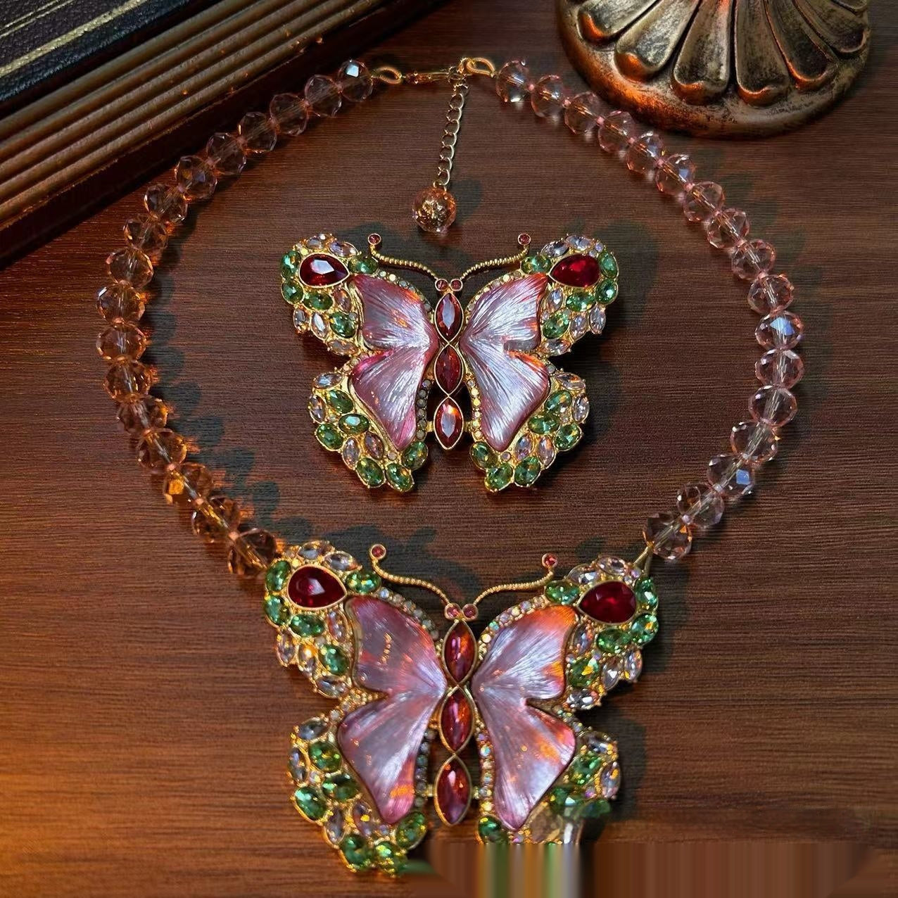 Butterfly Rhinestone Sweet Brooch Necklace Suit