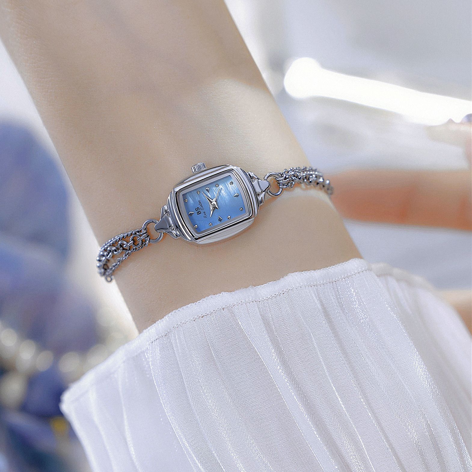 Ladies New Minority Simple Light Blue Watch