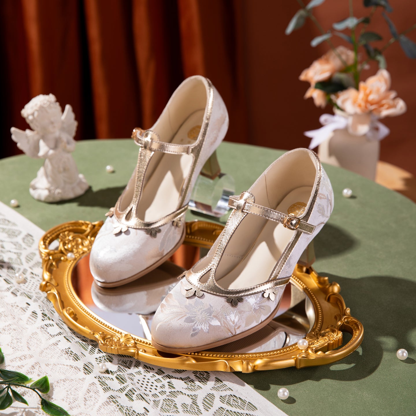 Retro Velvet V Neck Platform Heels With Double Color Petal Decoration Delicate Stiletto Flats With Two-color Option Elegant Party And Daily Wear Women S Shoes Comfortable And Versatile Everyday Fla