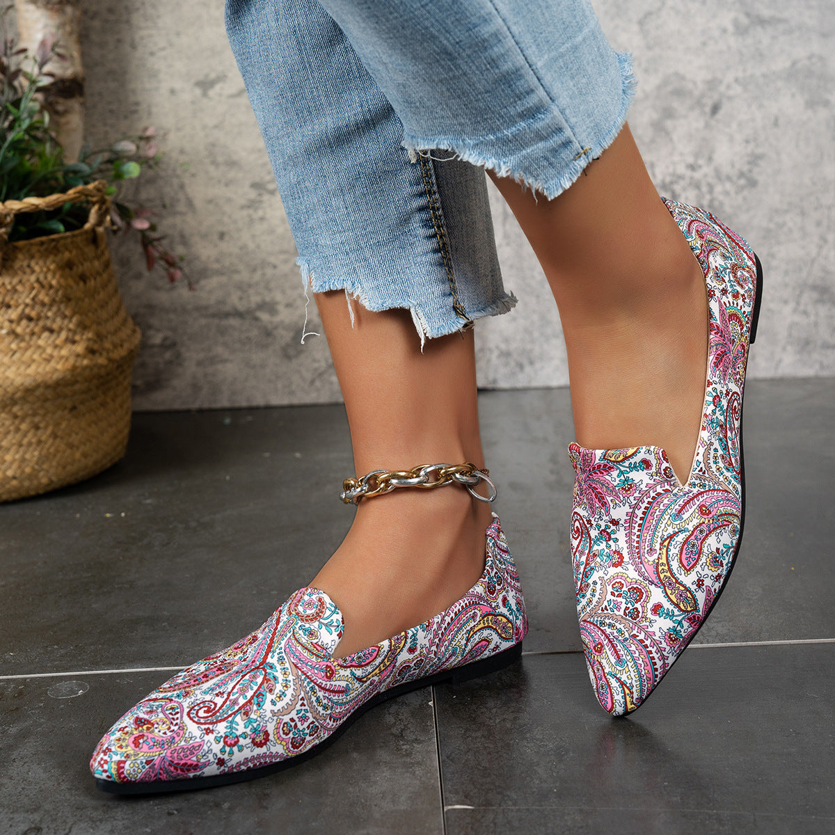 Casual Flat Pointed Toe Women's Thin Shoes