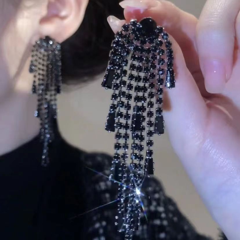 Sterling Silver Needle Light Luxury Tassel Earrings Banquet Style High-grade Long Earrings