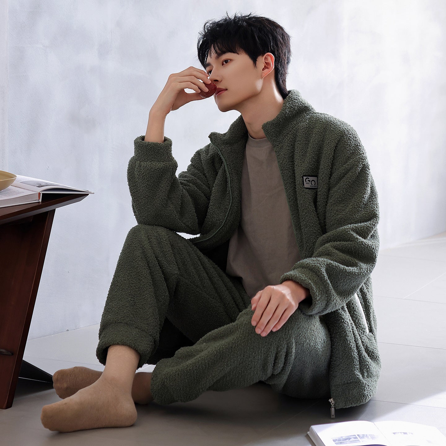 Long Sleeve Half Velvet Warm Padded Zipper Couple Pajamas