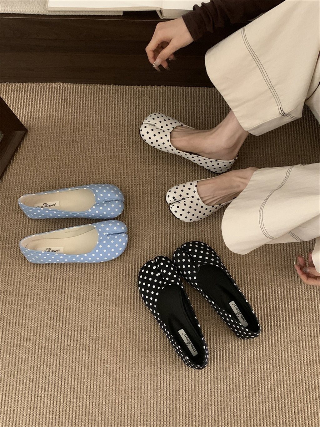 Horseshoe Split Toe Sheep Hooves Shallow Mouth Soft Bottom Flat Shoes