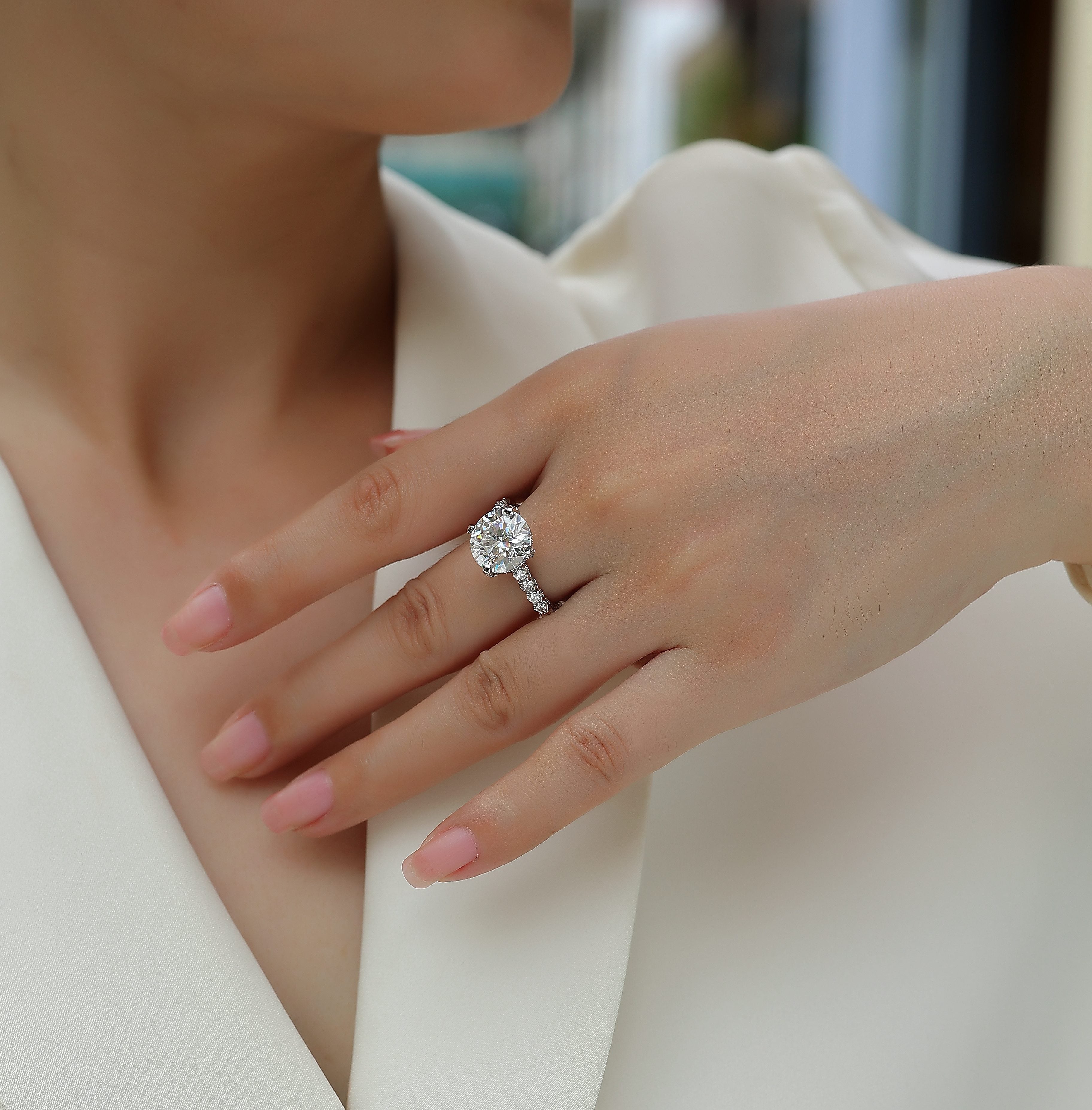 1Affectionate And Tender - A Fashionable And Luxurious Jewelry Piece Set With 5-carat Moissanite S925 Sterling Silver And Platinum-plated Diamond Prohibit TikTok sales