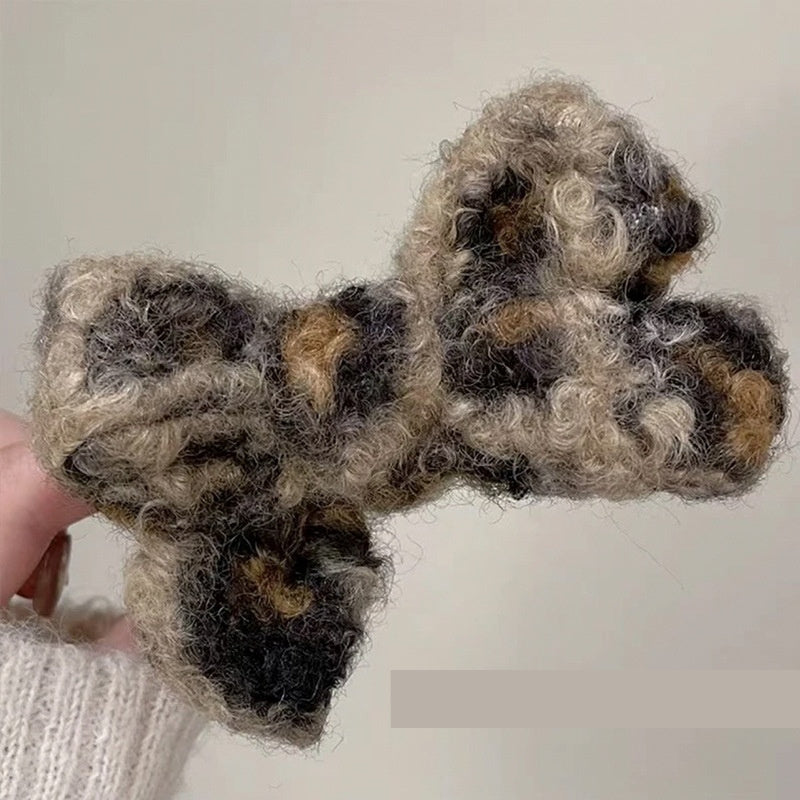 Autumn And Winter Plush Leopard Bow Balls Clip Temperament Female Updo Shark Clip