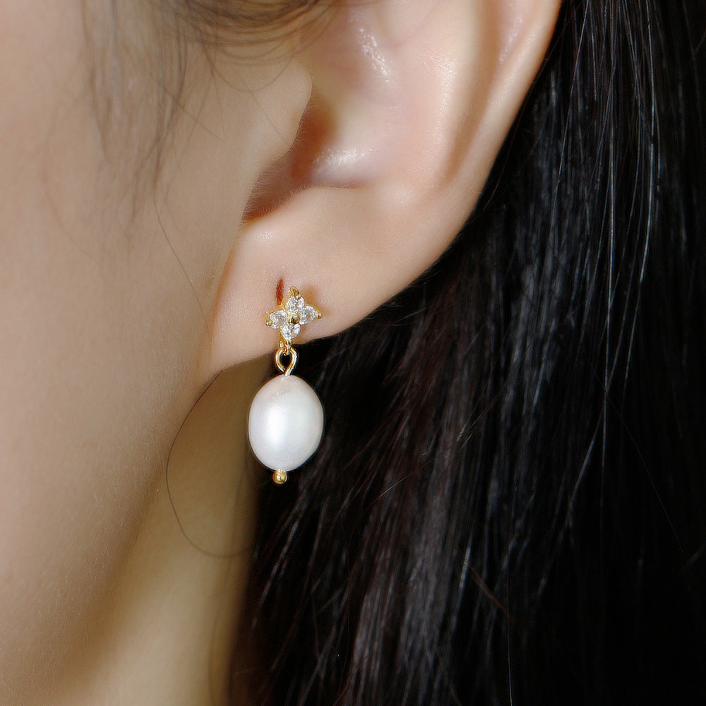 High-grade S925 Sterling Silver Four-leaf Zircon Women's Ear Studs