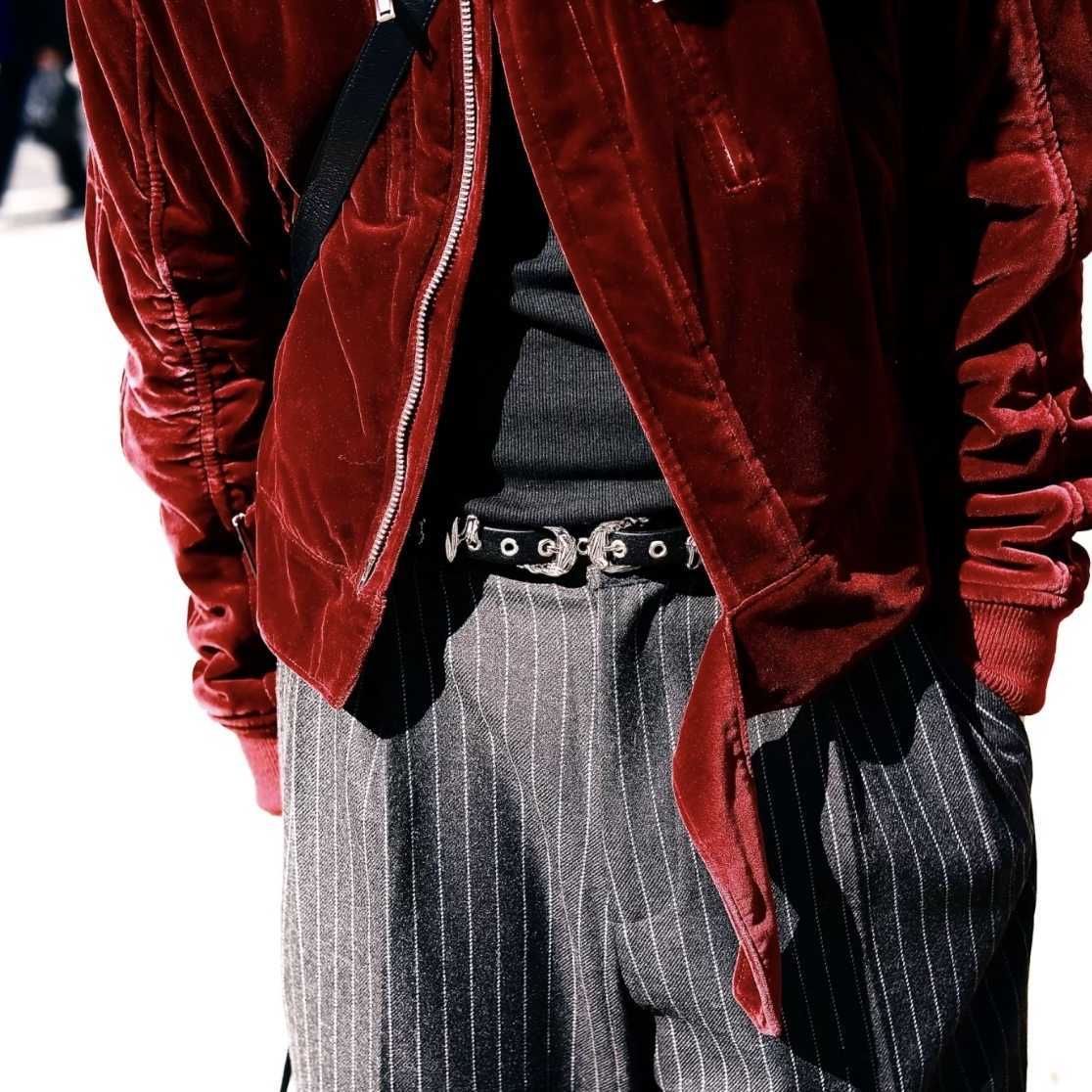 Double-headed Western Lily Retro Commuter Cowhide Belt