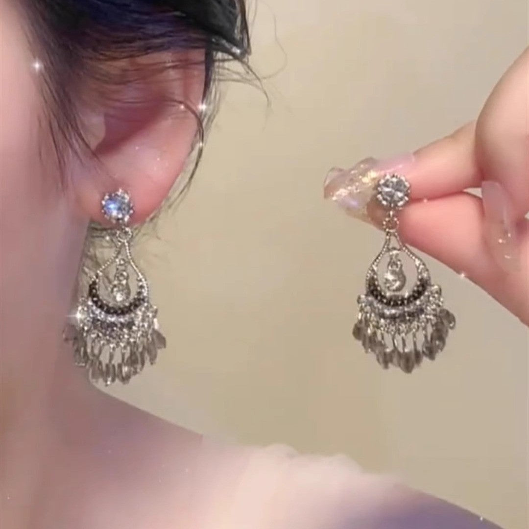 Sterling Silver Needle Light Luxury Tassel Earrings Banquet Style High-grade Long Earrings