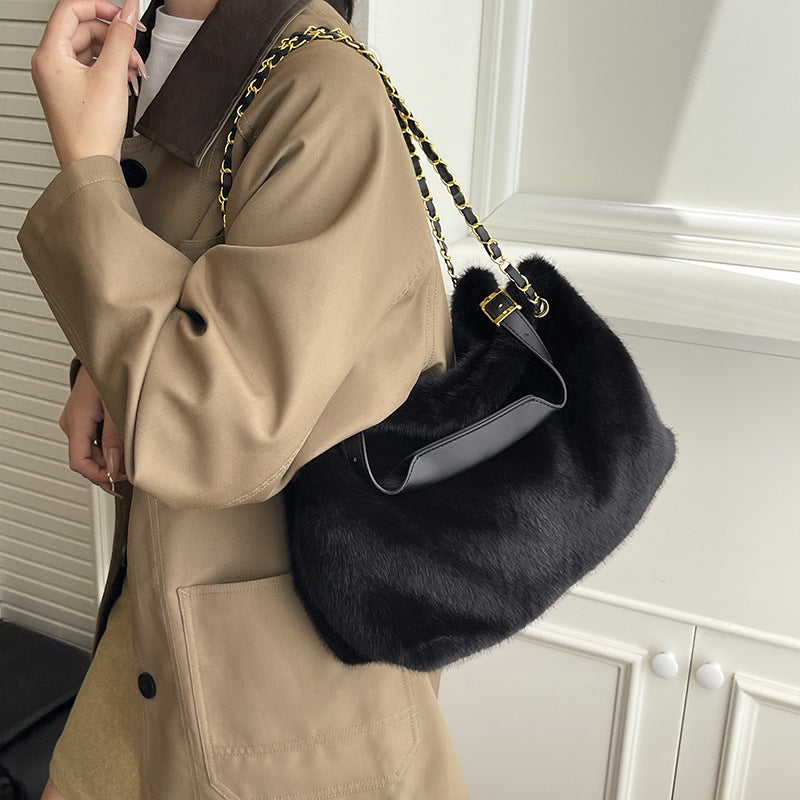 Large Capacity Fur Bag Women's Shoulder Messenger Bag