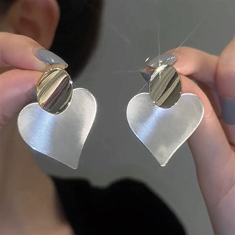 Fashion High-grade Light Luxury Minority Retro Hong Kong Style Earrings