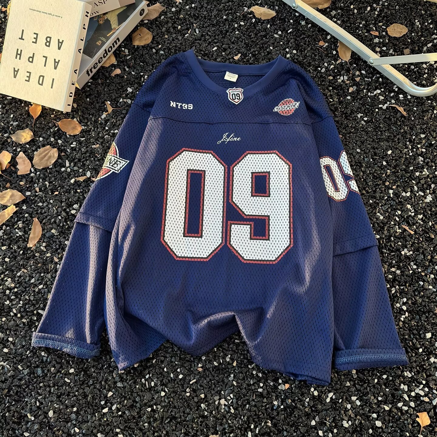 Retro American Street V-neck Long-sleeved