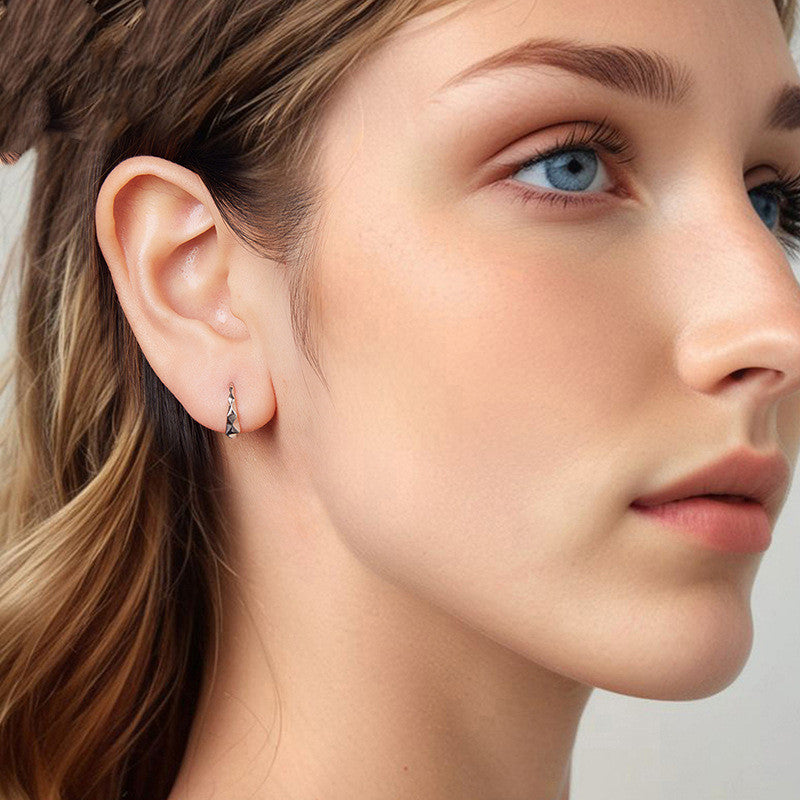 High-grade S925 Sterling Silver Rhombus Earrings