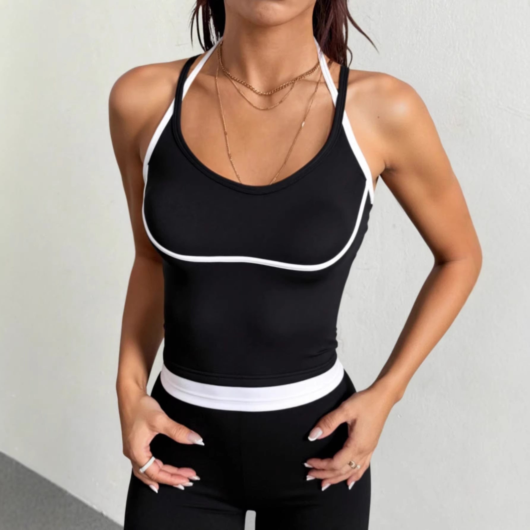 Sporty Minimalist Style Patchwork-edged Camisole