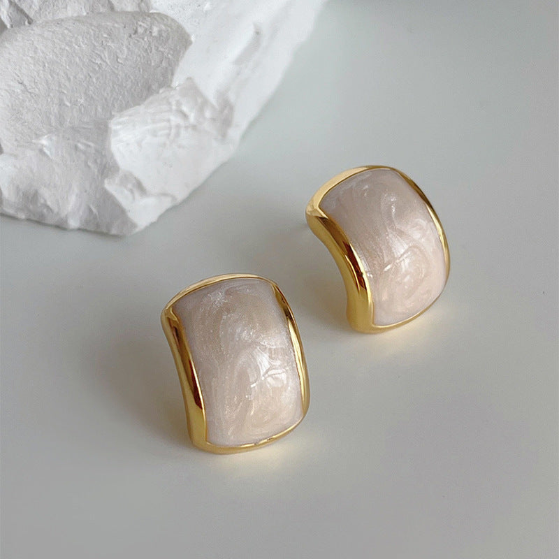 Pearl Off-white Dripping Oil Geometric Ear Studs Fashion French Retro