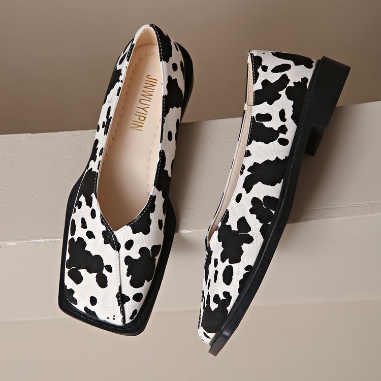 European And American New Large Size Cows Pattern Women's Fashion Flat Four Seasons Classic