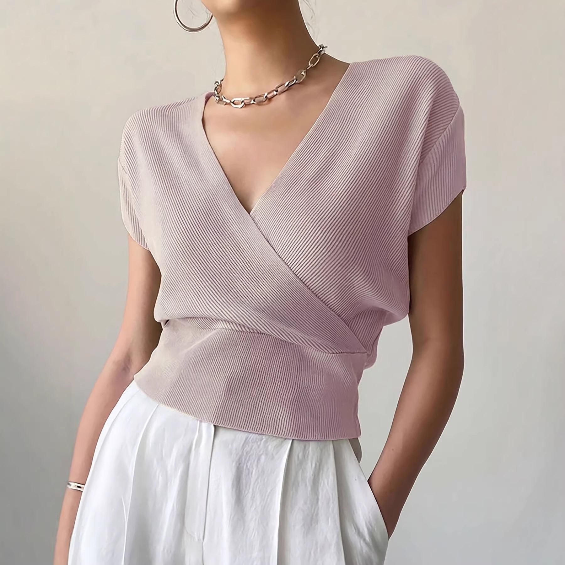 V-neck Knitted Short-sleeve High-waisted Loose T-shirt Knitted Top