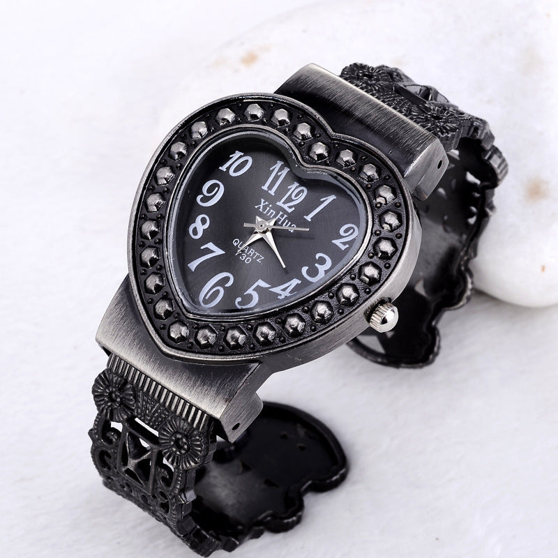 Peach Heart Full Diamond Girls Bracelet Quartz Watch