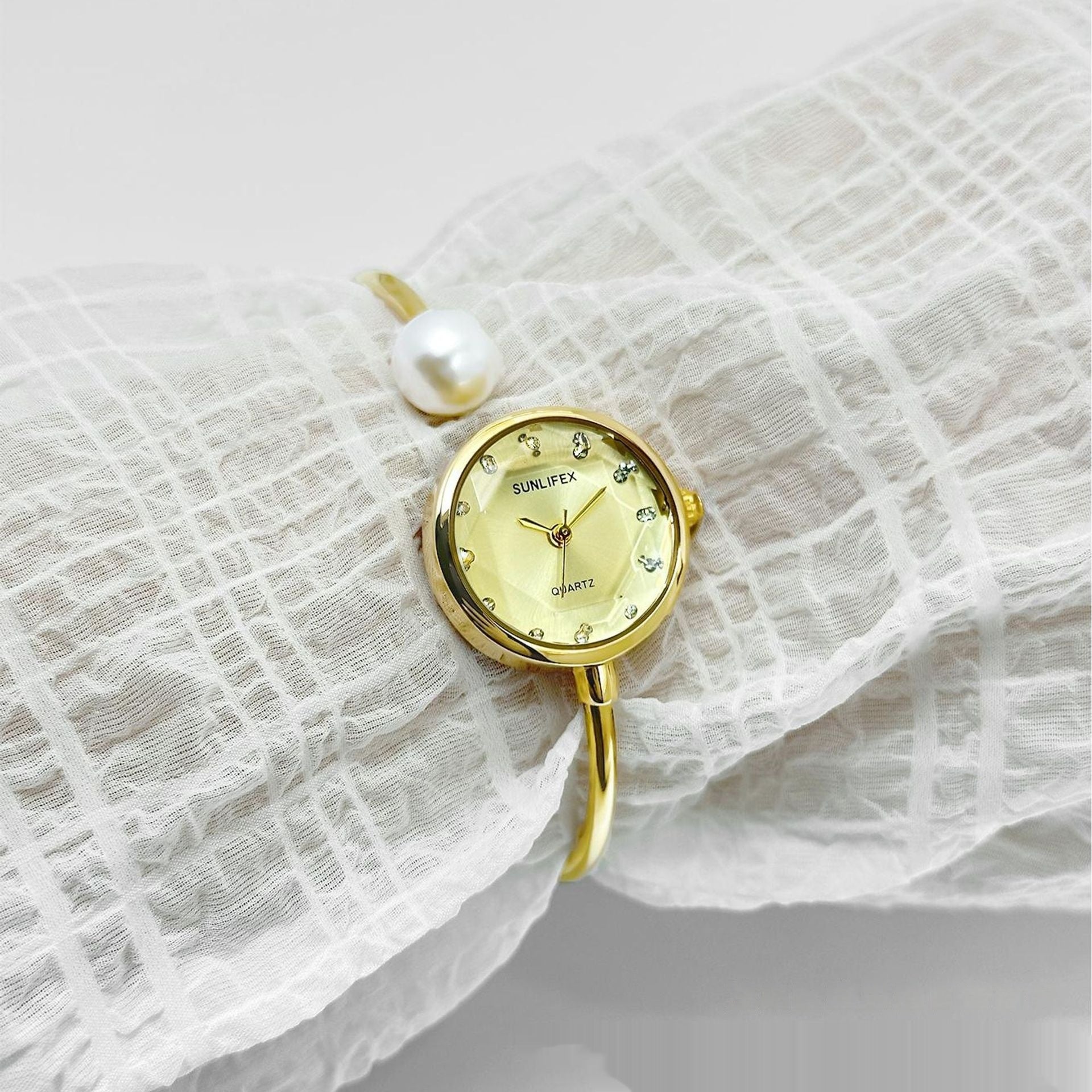 Women's High-grade Simple Pearl Bangle Watch High-grade Watch