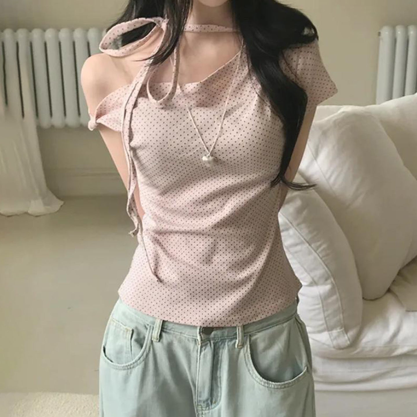 Knotted Slim Fit Backless Halter Short Sleeve Top