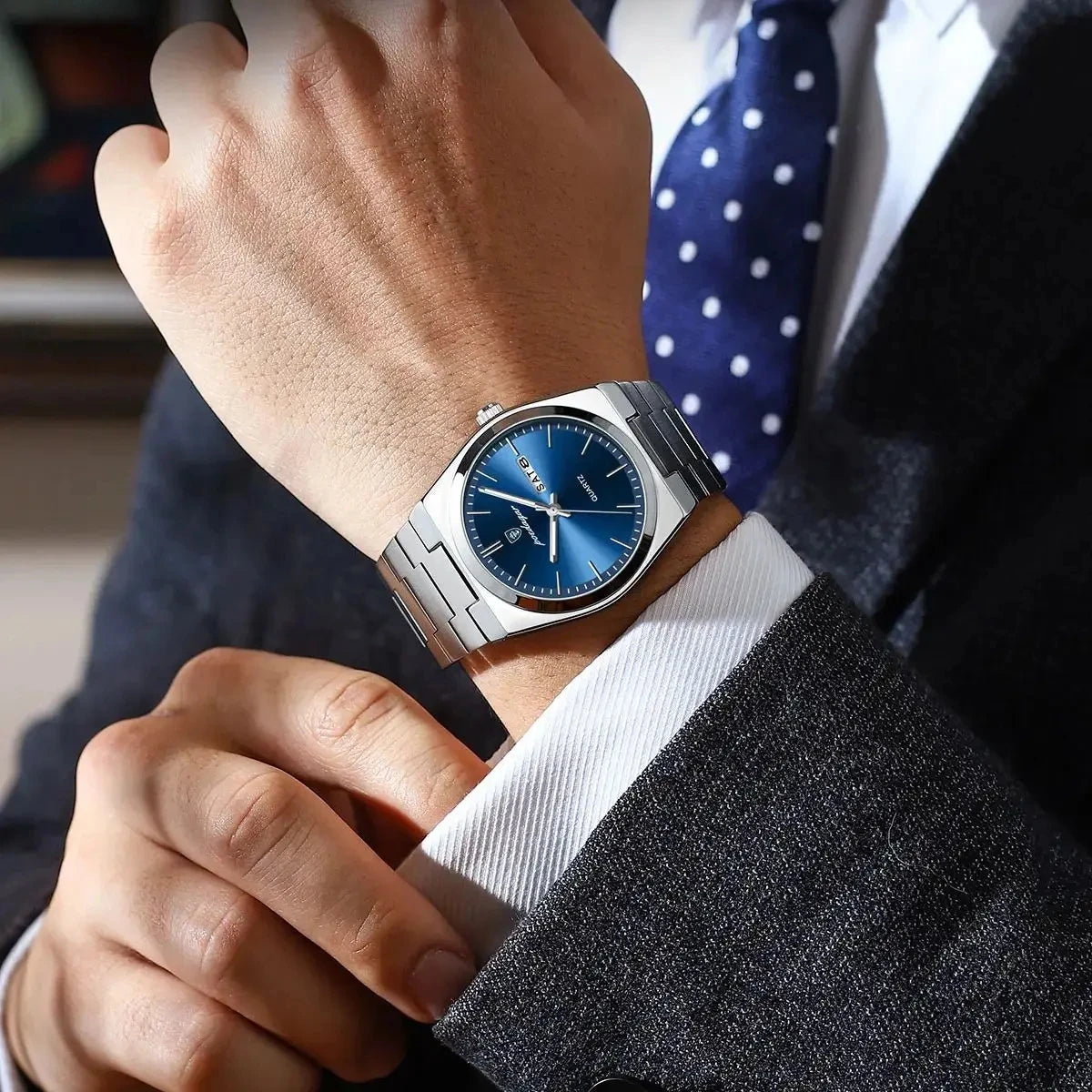 New POEDAGAR Luxury Watch for Men Waterproof Luminous Date Week Stainless Steel Quartz Watch Casual Men's Watches Male Clock 930