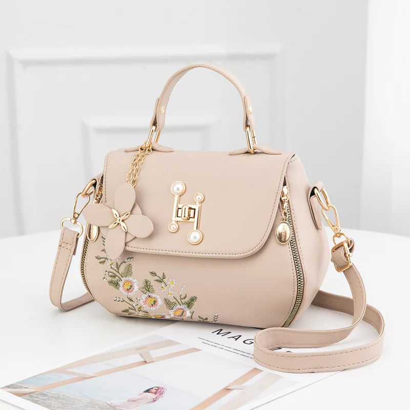 New Style in 2026 Designer Bags Leather PU Hand Bags for Women Handbags for Women Luxury Handbags Fashion Bag Polyester Single